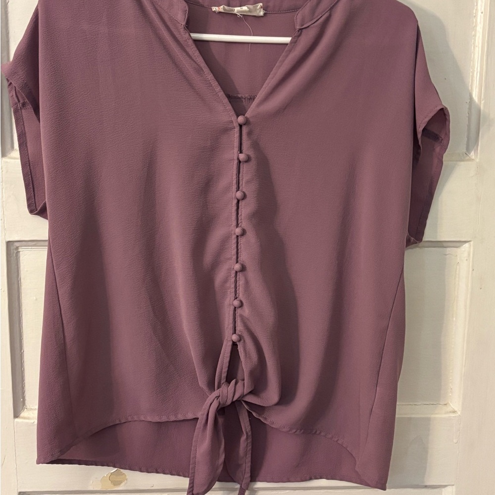 Women's Mauve Button-Down Top